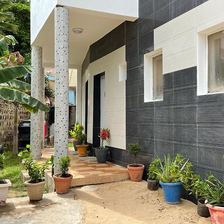 Chez Momar, Surf Trip Apartment Dakar Exterior foto